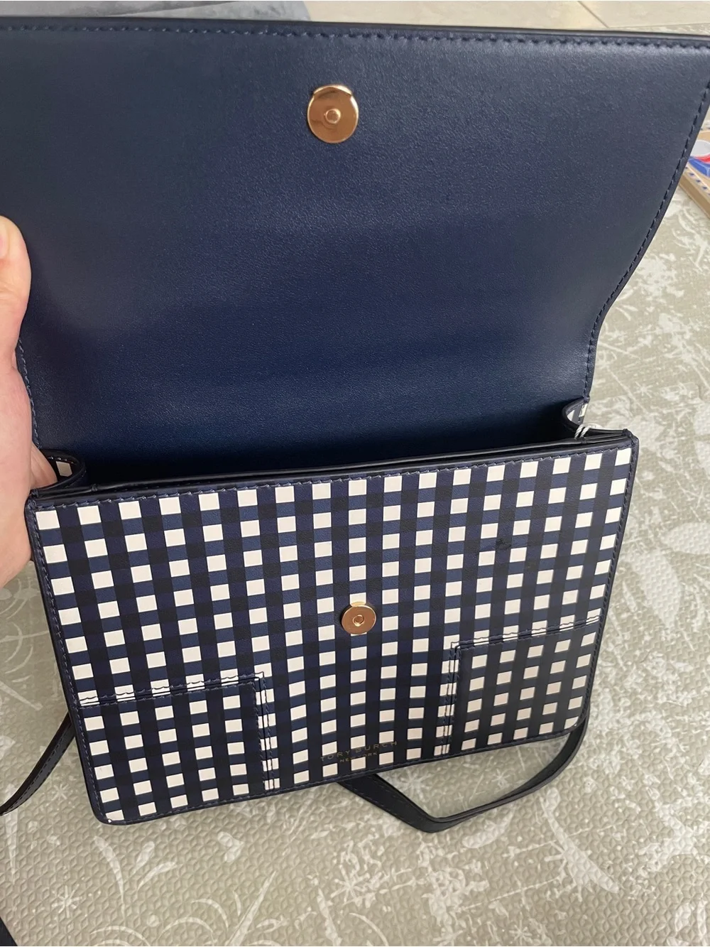 NWT Tory Burch Gingham Crossbody with Gold Logo